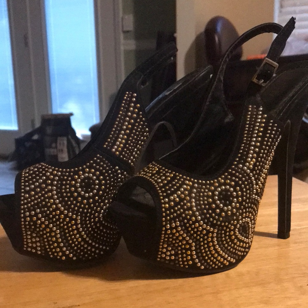 Lilliana Studded Stiletto